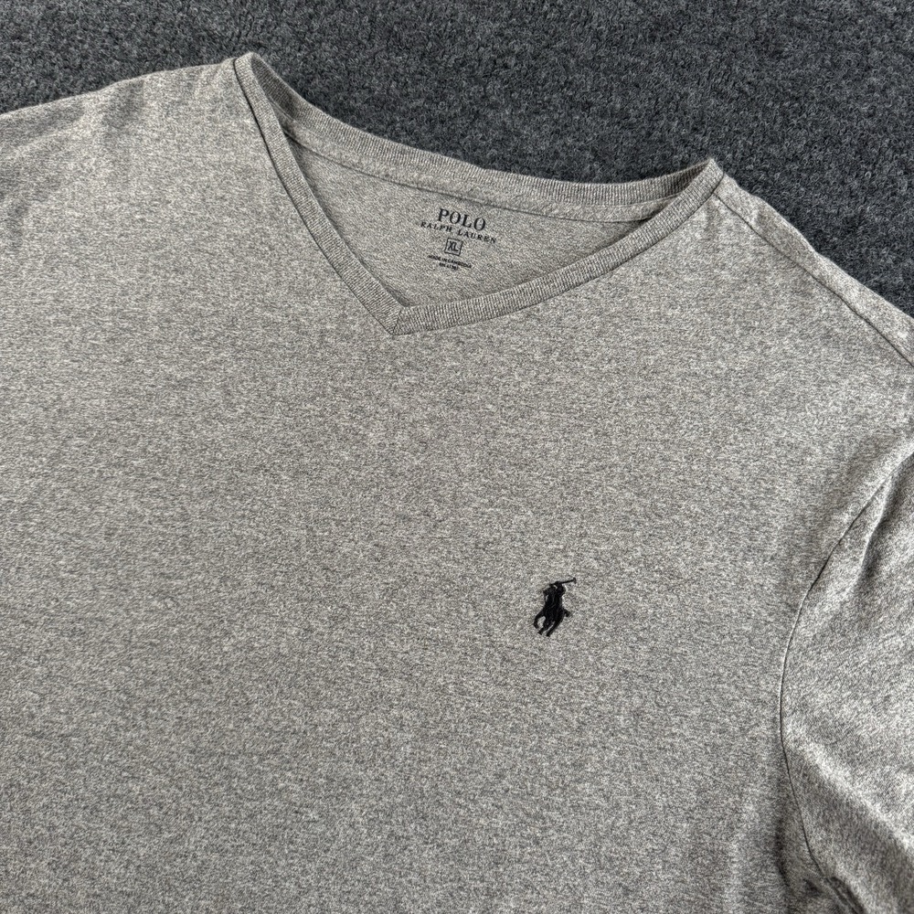 Polo Ralph Lauren Men's XL Gray T-Shirt V-Neck Pony Logo Short Sleeve Y2K